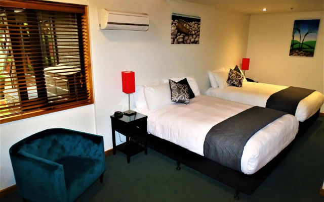 Riverside Hotel Marlborough