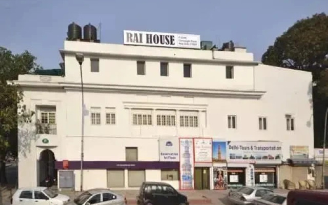 Swift Residency - Connaught Place