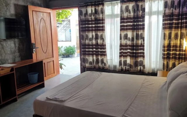 Avanti Surf & Stay