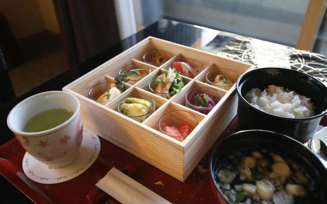 Hotel ALZA KYOTO