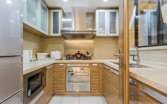 Locals Boutique Apartment Huafa Plaza 18