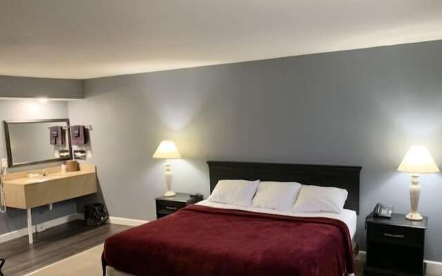 Rumorz Neighborhood Hideaway