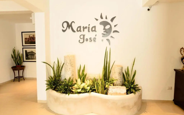 Hotel Maria Jose