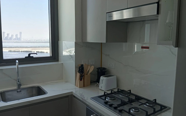 1BR with Creek View in Jaddaf by Bespoke