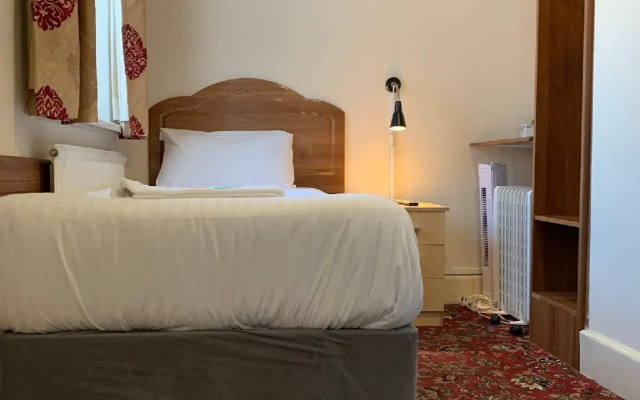 Twickenham Guest House