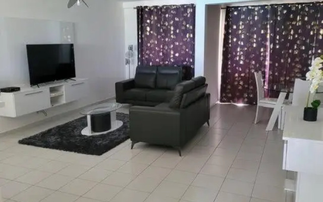 Hello Guyane, Exceptionnel et Rare, 5 étoiles