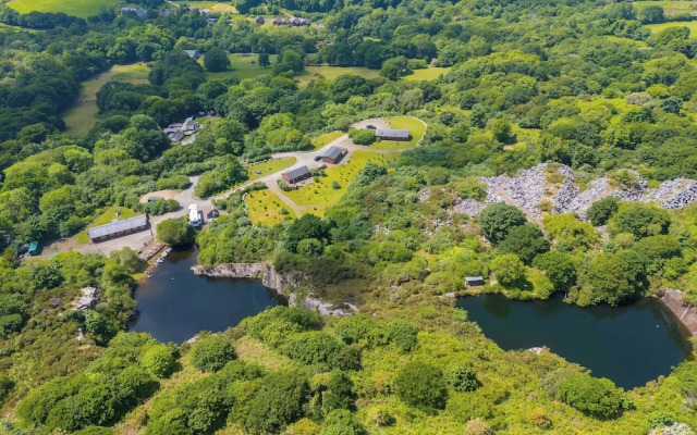 Mellydonen Beder Del , Tor Down Quarry
