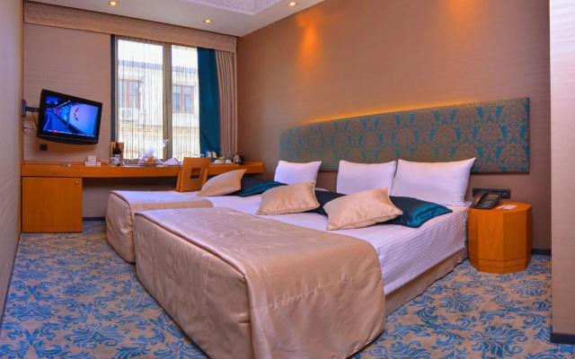 Pera Tulip Hotel & SPA - Image 7