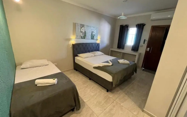 Pousada Fast Inn