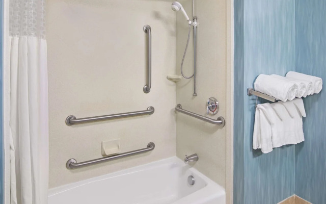 Hampton Inn Columbia I20 Clemson Road Hotel