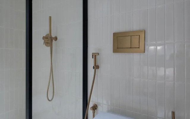 Unit 2223 Upside Living