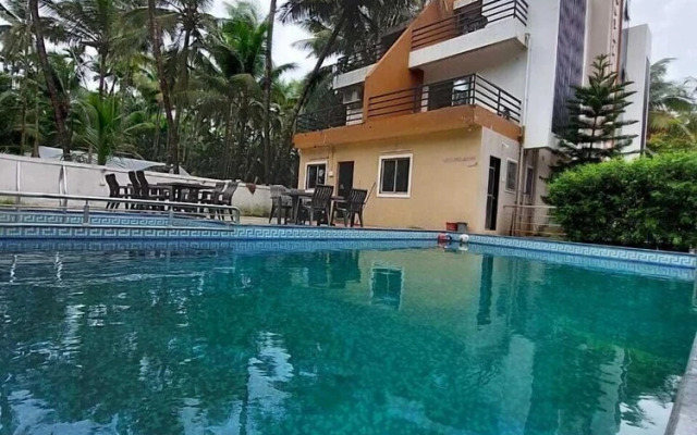 Royal Paradise Hotel
