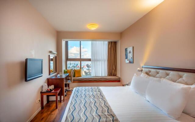 Отель Bay View Haifa