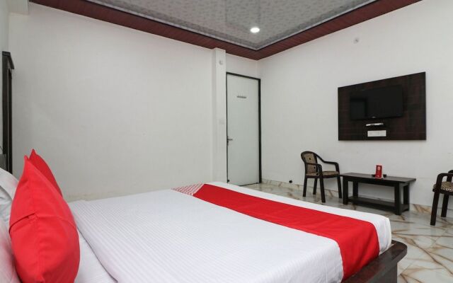 OYO 24123 Maha Nandini Resort