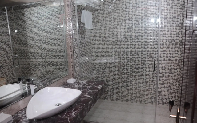 Hotel The Raso