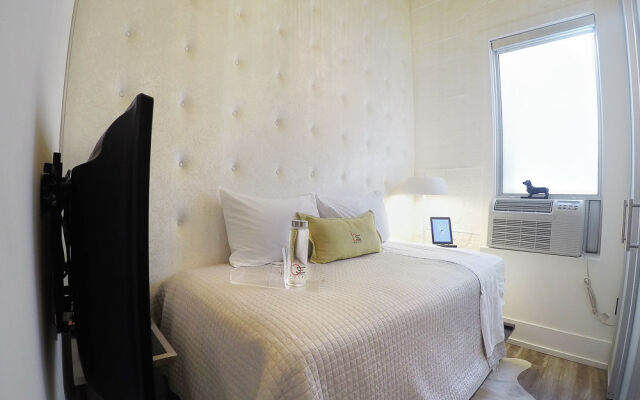 Be SixFifty Hotel