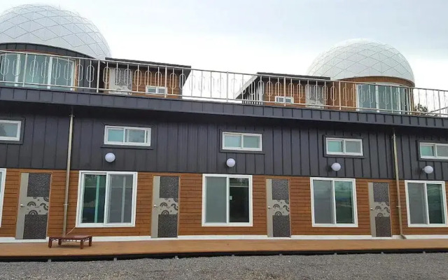 Seogwipo Starlightsky Pension