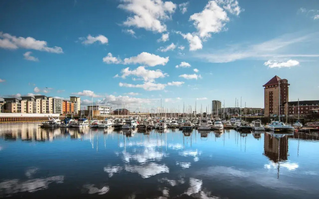 Cambrian Place - Swansea Guest Homes