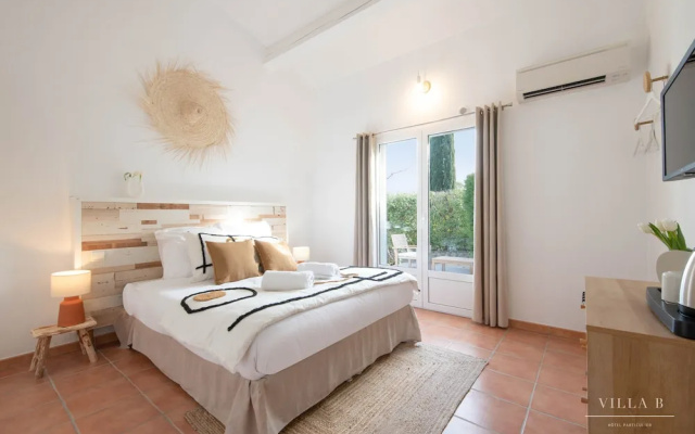 Villa B