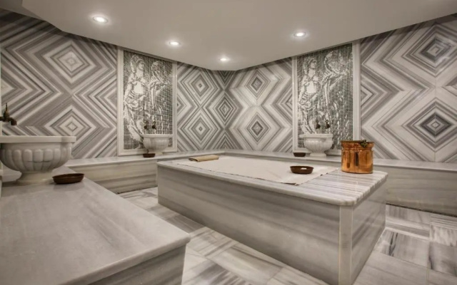 DoubleTree by Hilton Istanbul Avcilar