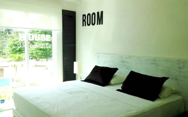 Book House - Marina Diamante