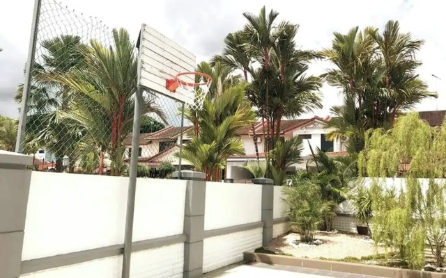 Rebec 14pax at Ikea,toppen,aeon