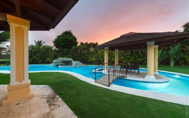 Spectacular villa in Cocotal. Playa Bavaro. Punta Cana