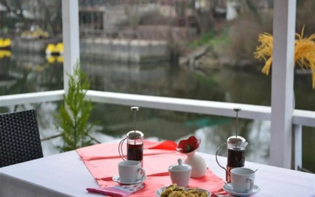Agva Tree Tops Park Hotel