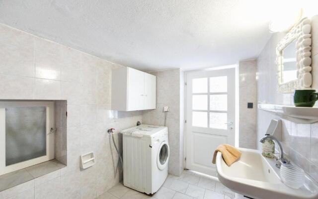 Town House for 6-16