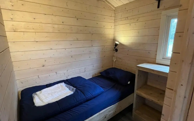 Wooden Chalet Near Three National Parks