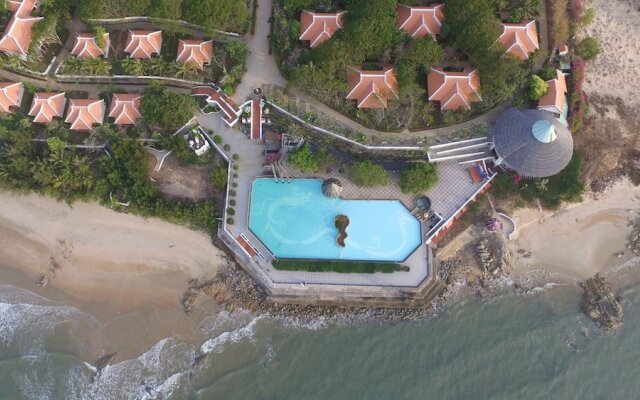 Long Hai Beach Resort