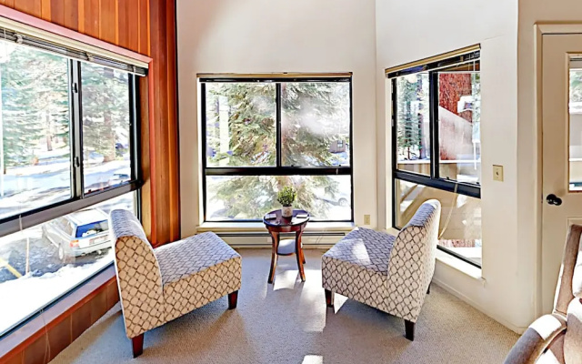 Sunny Unit 13 - 3 Br Condo