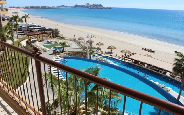 Sonoran Sky 2BR Upper 1007-v by Casago