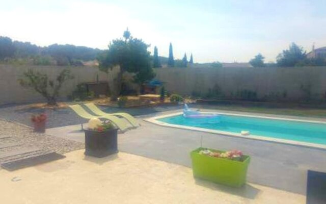 Apartment With 2 Bedrooms in Velaux, With Pool Access, Furnished Garde