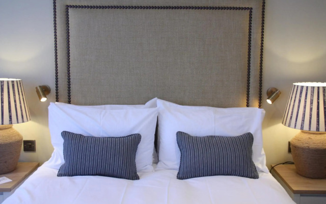 The Bell Hotel Saxmundham
