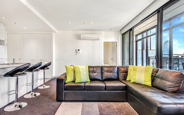 MJ Shortstay Bank Apartments