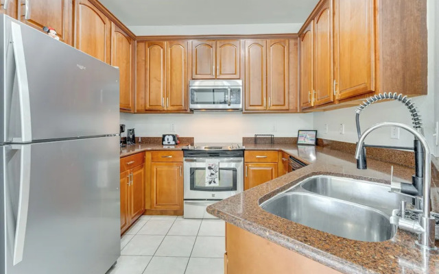 Pool, Hot Tub & Theatre Access: Kissimmee Gem