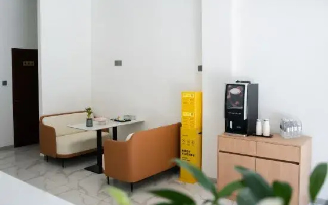 Orange themed Apartment