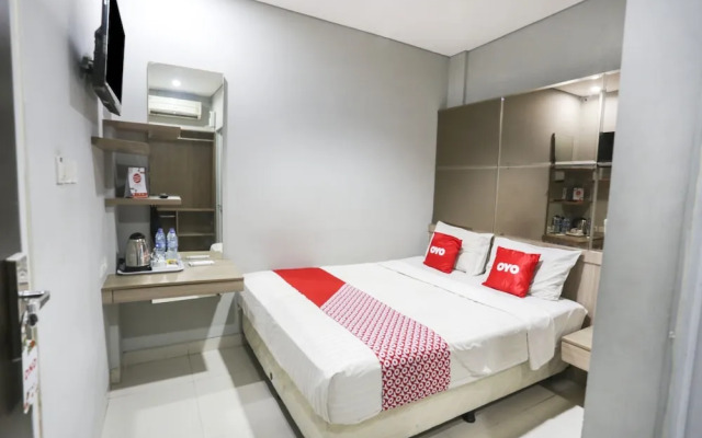 Wisma Kebon Kacang 9 by OYO Rooms