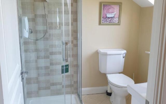Knightsbrook Guesthouse