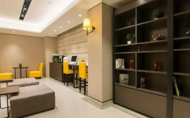 Homeinn Plus (Shijiazhuang Zhengding Airport)