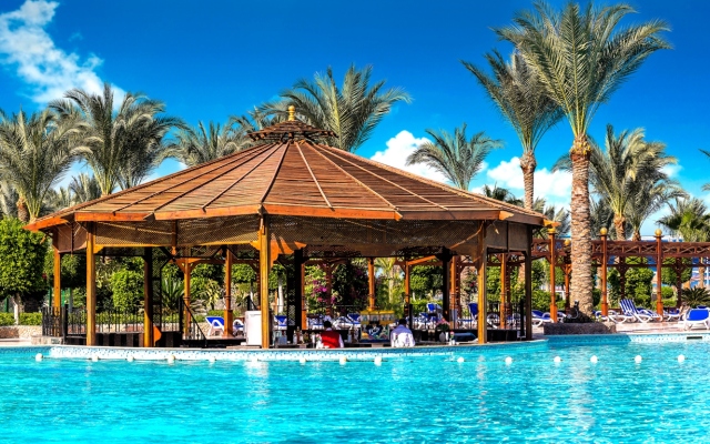 Hawaii Riviera Aqua Park Resort