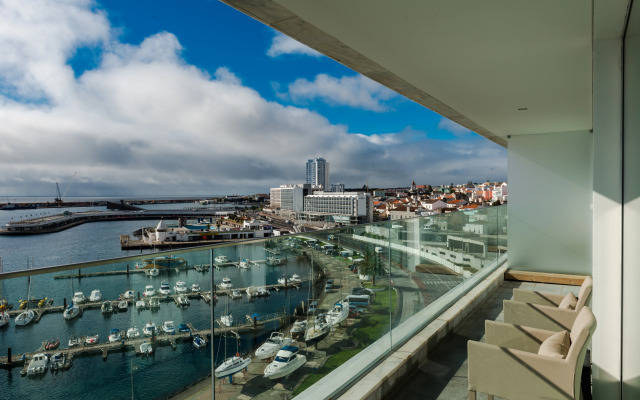 Octant Ponta Delgada