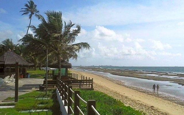 Beach Class Muro Alto 02 Quartos Premium