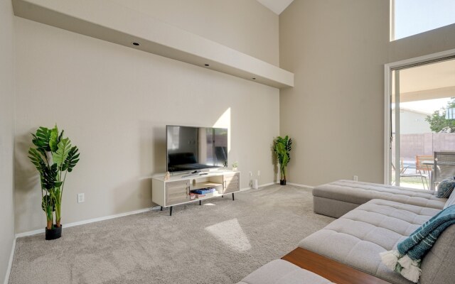 Phoenix Home w/ Private Pool, 16 Mi to Downtown!