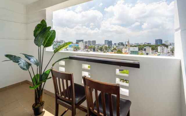 HoLo Alex House Saigon - Serviced HomeStay