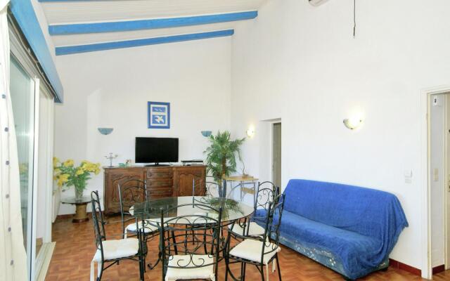 Attractive Villa in Moriani-Plage at Sea