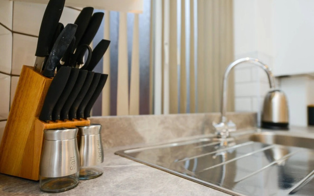 The Zone - Contemporary 2bed Luxe Apt