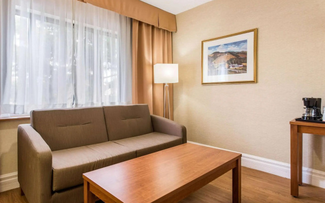 Quality Inn & Suites Gatineau