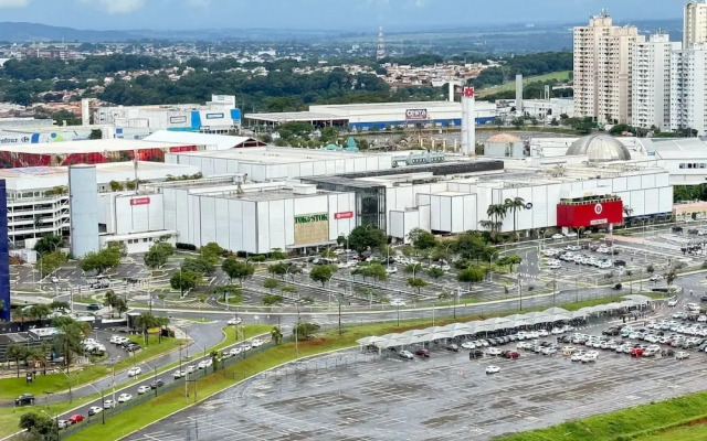 iFlat Brookfield Towers BT3004